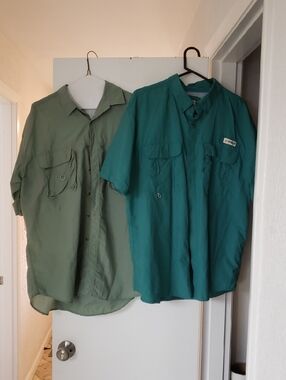 2 Mens Fishing Shirts size XL